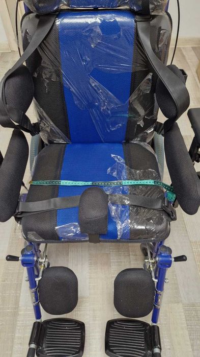 Продам инвалидную коляску.