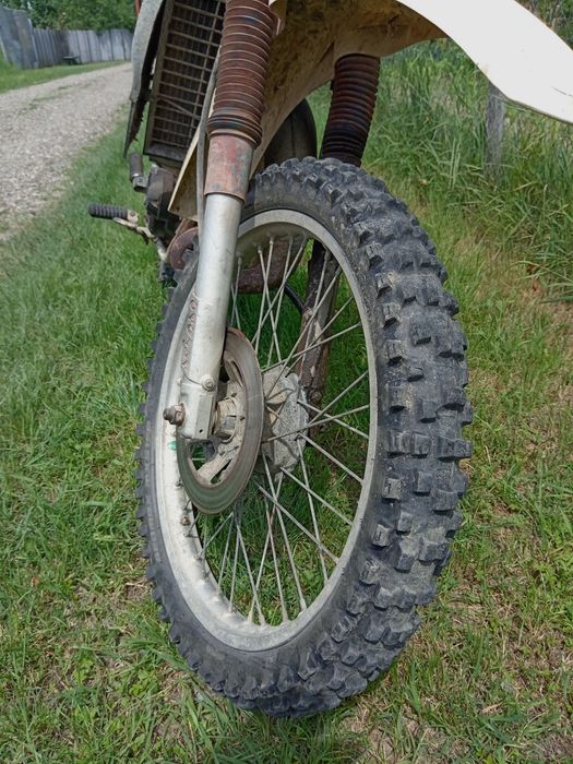 Motocicleta Cagiva Elefant 125