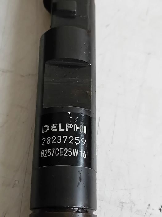 Injectoare Injector Dacia Dokker Duster Logan Clio Megane 1.5 Dci Euro 5 166000897R H8200827965 K9K
