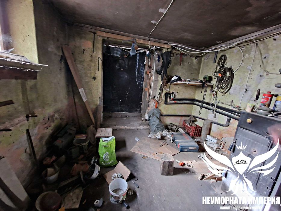 Продава се Тристаен апартамент в Асеновград - 128 кв.м за 852 €/кв.м - Снимка #23