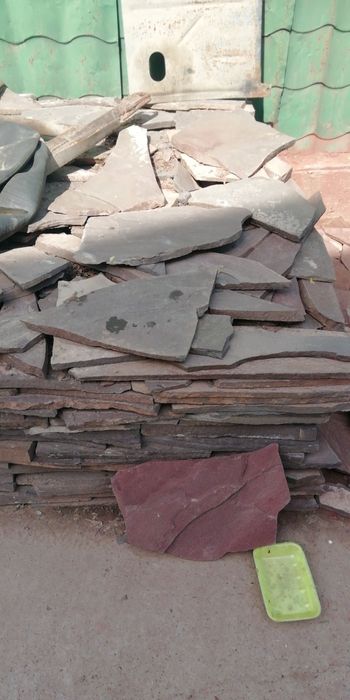 Дикий камень красный