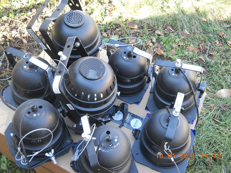 Par lampa Par56 si Par64