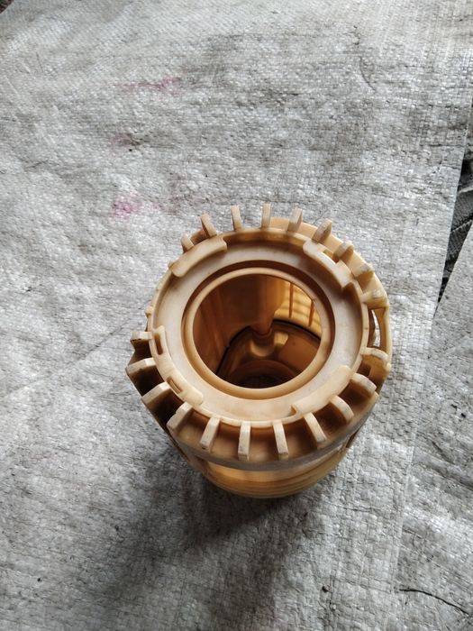 Колба бензонасоса гольф 3 продам