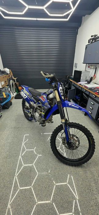 Moto coross Yamaha yz450f 2019