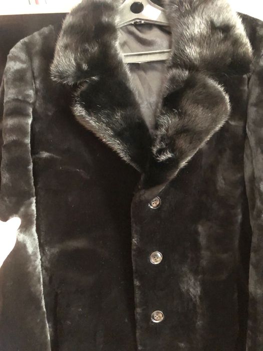 Продам  мужскую шубу