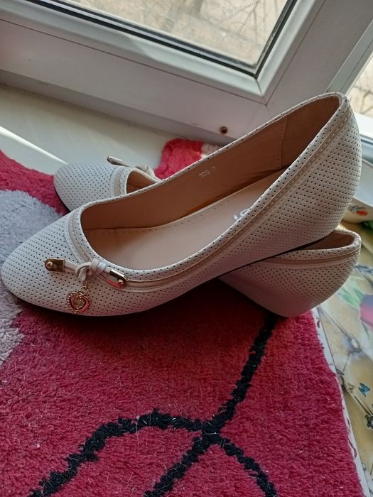 Обувь женская летняя