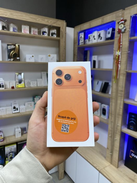 Apple iPhone 17 Pro Cosmic Orange, 256 Gb, Nou