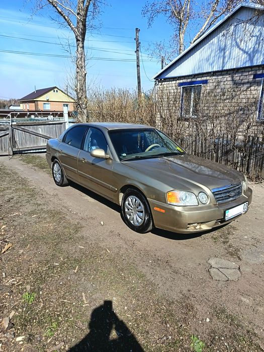 Продам машину KIA OPTIMA 2004 года.
