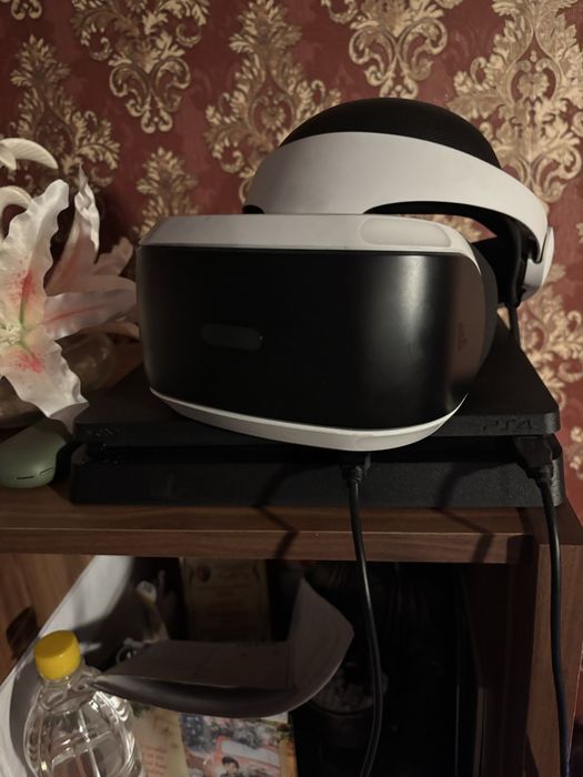 PlayStation 4 ,vr set