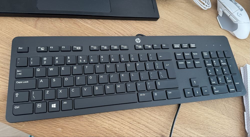 Mouse si tastatura HP