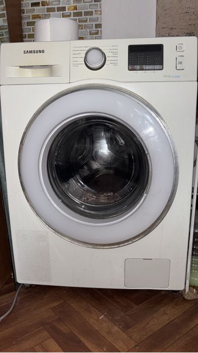 Samsung  гарантия жоқ б/у