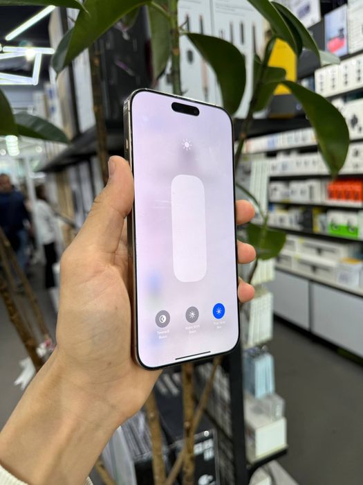 IPhone 16 Pro  Max / 256 Gb