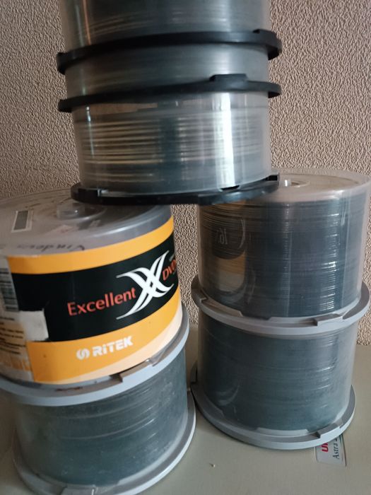 CD диски 500 шт Б/У