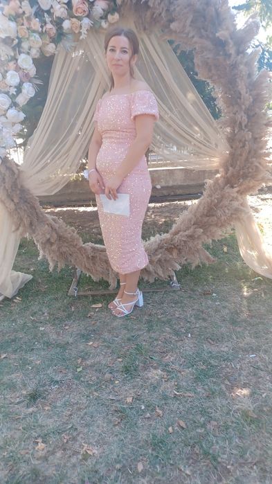 Дамска елегантна рокля лазерен м -л