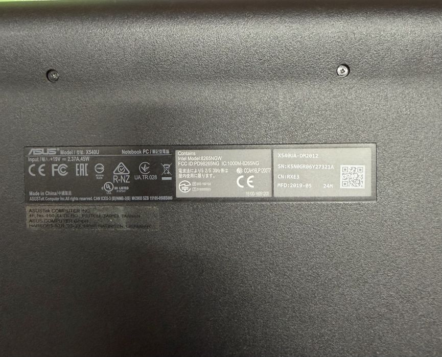 Leptop i3 generatia 7