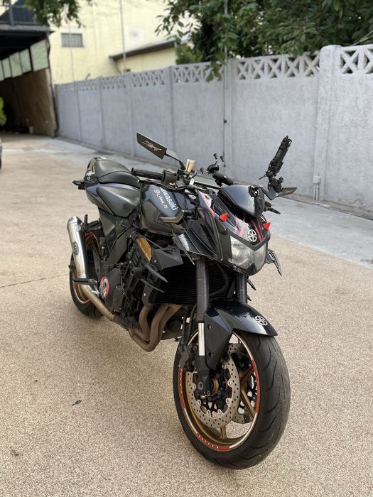 Kawasaki Z750 2006 A2