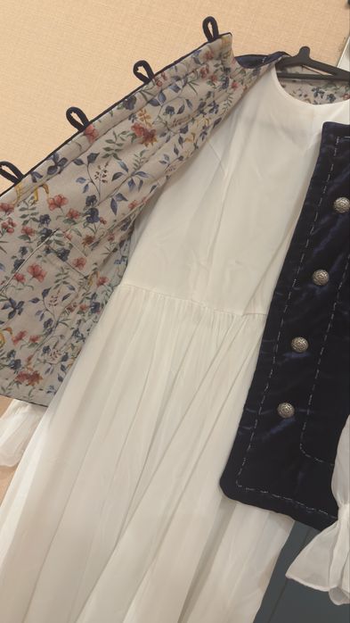 Кажеки и Платья по разным ценам