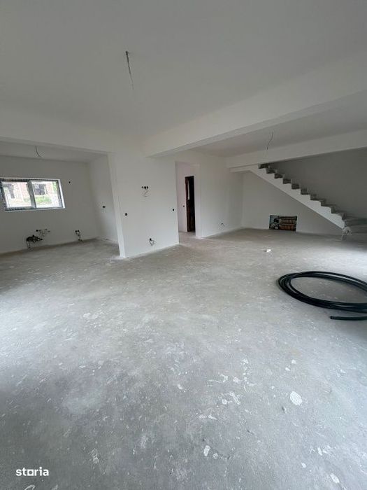 Duplex premium, izolatie termica si fonica superioara – Castel Trans