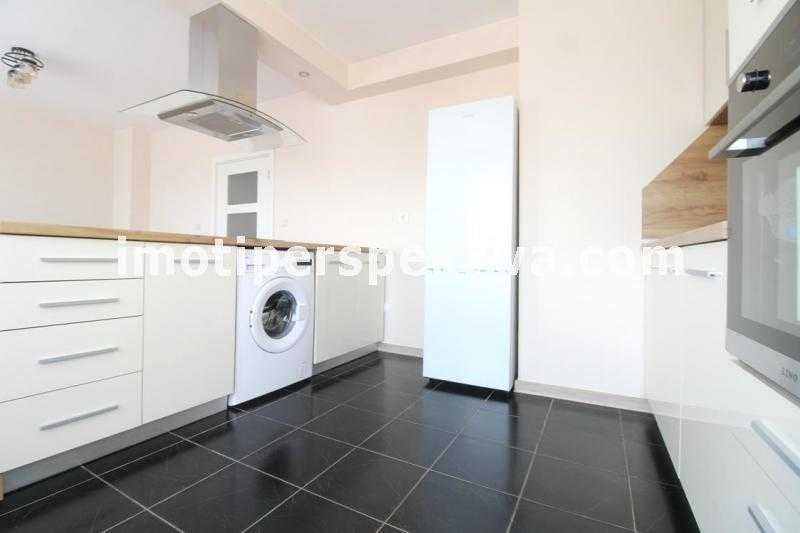 Продава се Тристаен апартамент в Пловдив, Кючук Париж - 100 кв.м за 1449 €/кв.м - Снимка #4