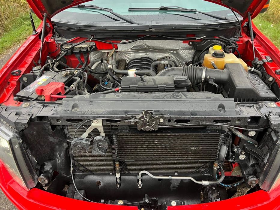 Ford F-150, FX4, 4x4 pick-up cu cabina extinsa