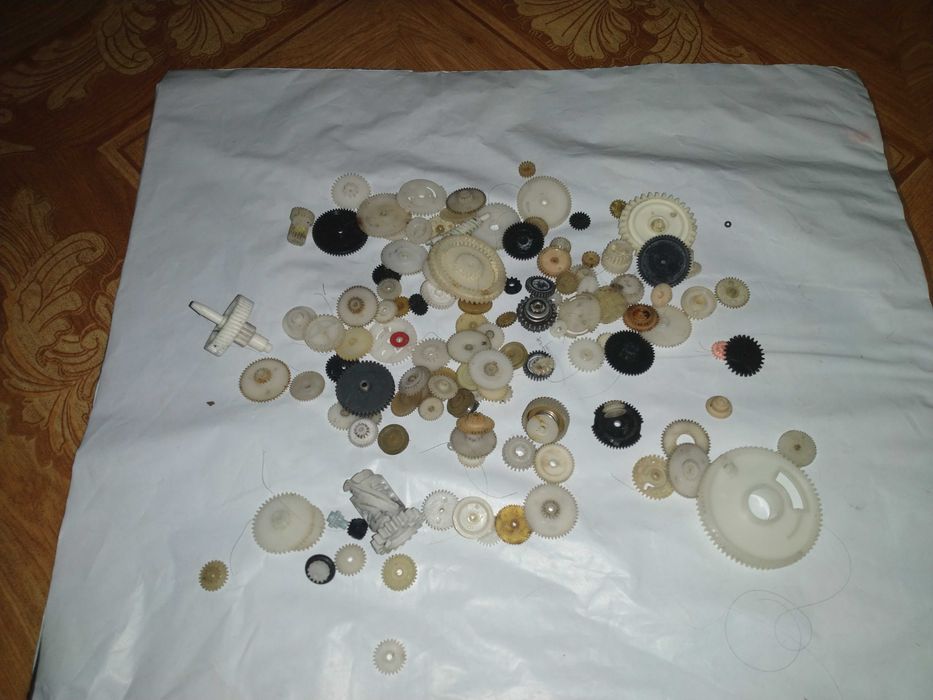 Продам шестеренки