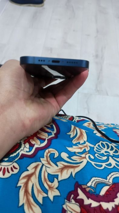 iPhone 13 с гарантией