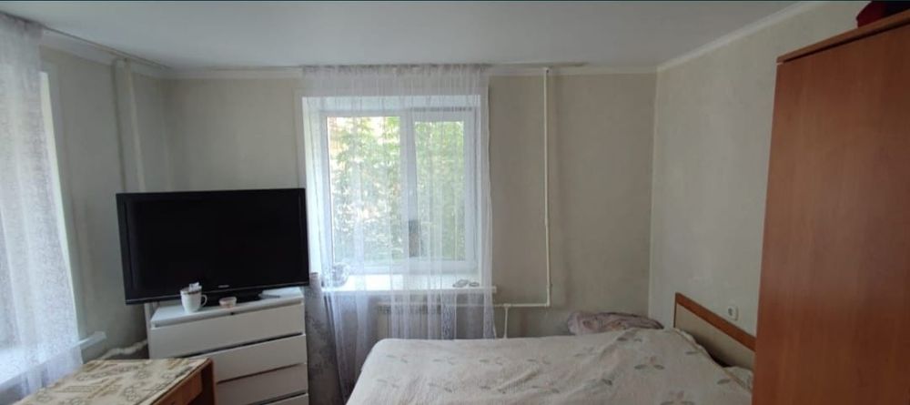 Продам 2х р-н Азии 1/5