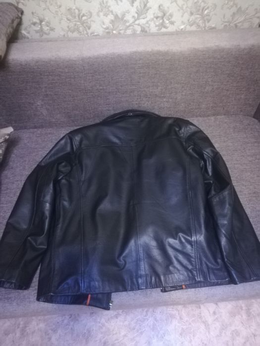 Кожанная куртка.