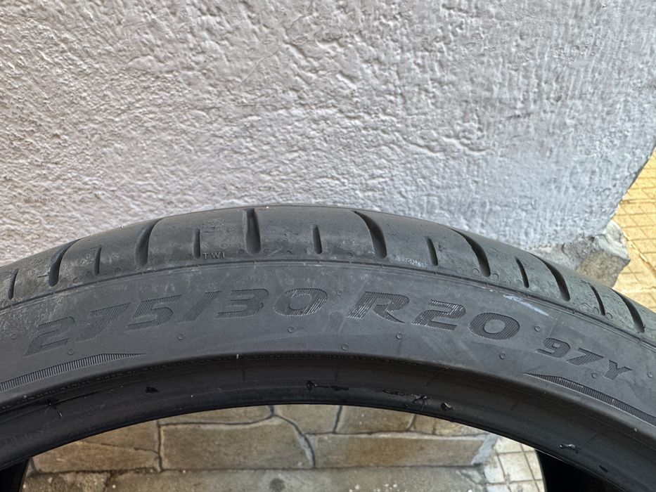 235 35 20 / 275 30 20 PIRELLI