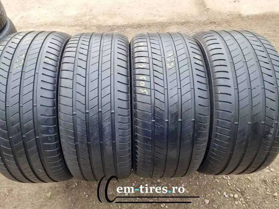 SET 4 Anvelope Vara 275/45 R20 + 305/40 R20 BRIDGESTONE - Runflat