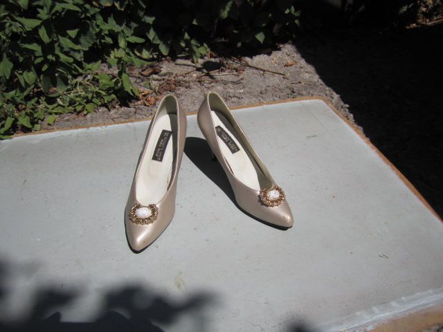 продам женскую обувь