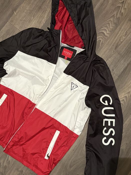 Guess ветровка легкая