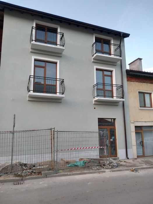 Продавам магазин в центъра на Разлог