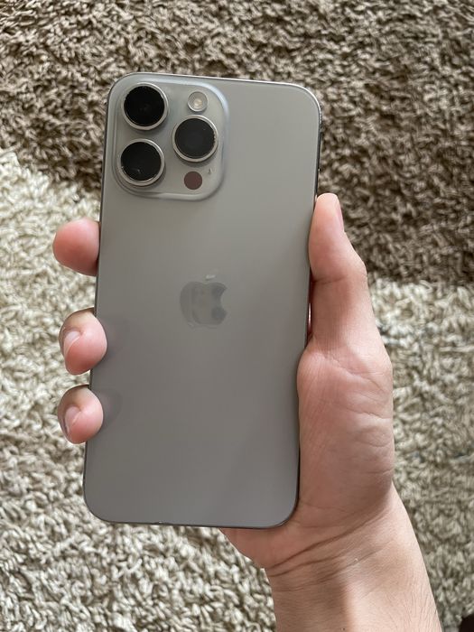 продается айфон 15 про макс 256гб