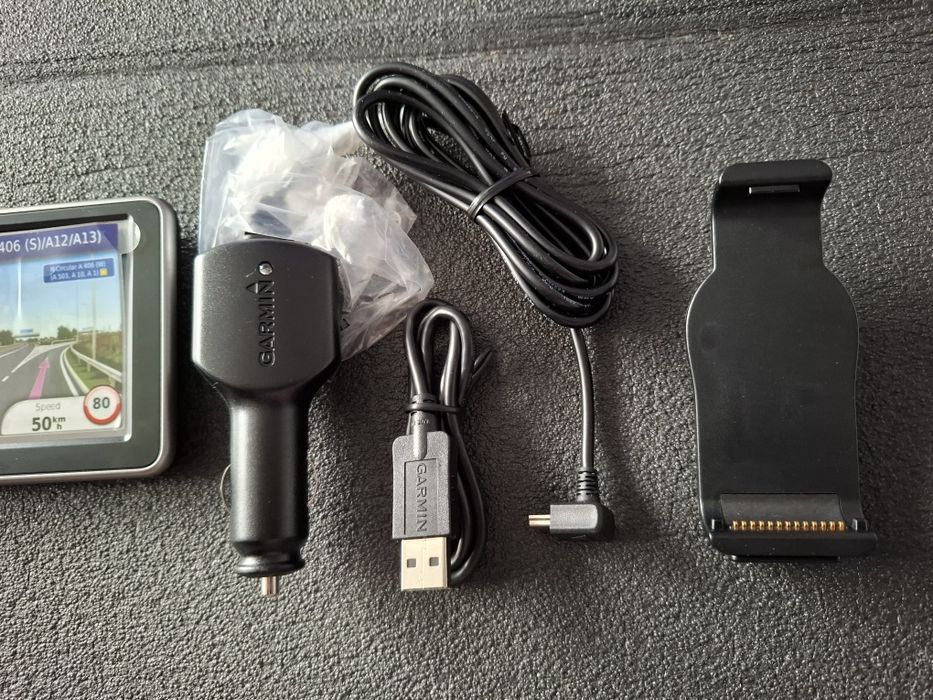 Навигация Гармин (Garmin Nuvi2450 )