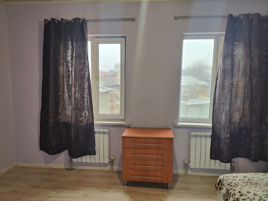 Сдам пол дома в аренду