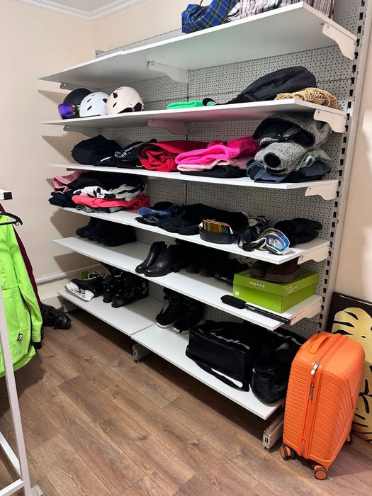 Продам стеллажи