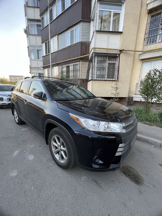 Тойота хайлендер