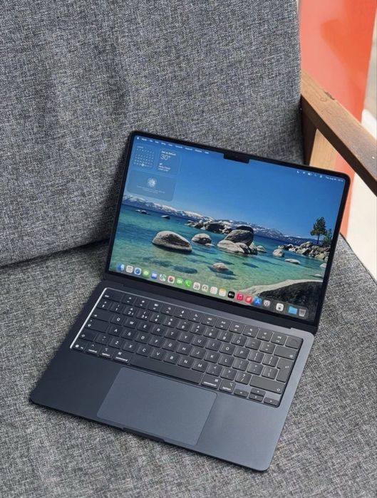 Mac Book air M4 256|16 yangi