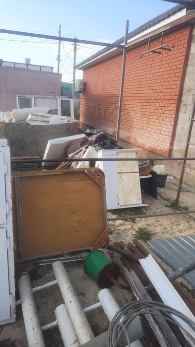 Сатылады. Үйдің төбесі.