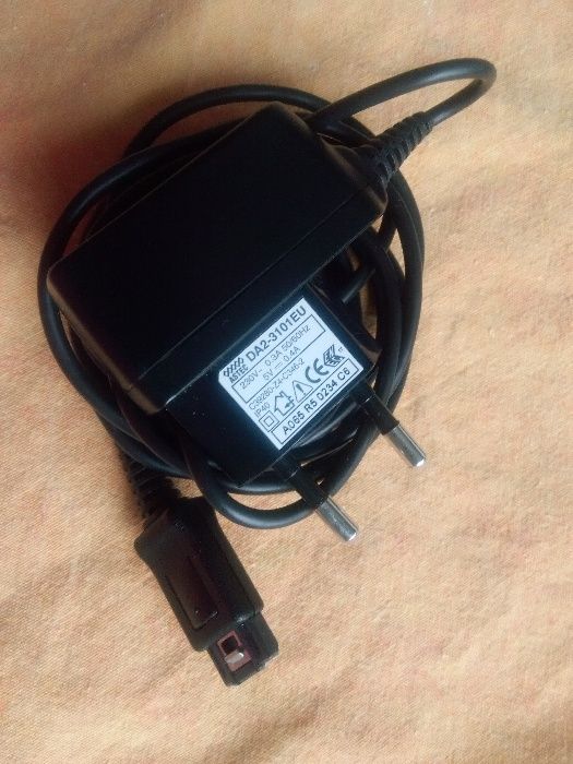 Зарядни за мобилни телефони