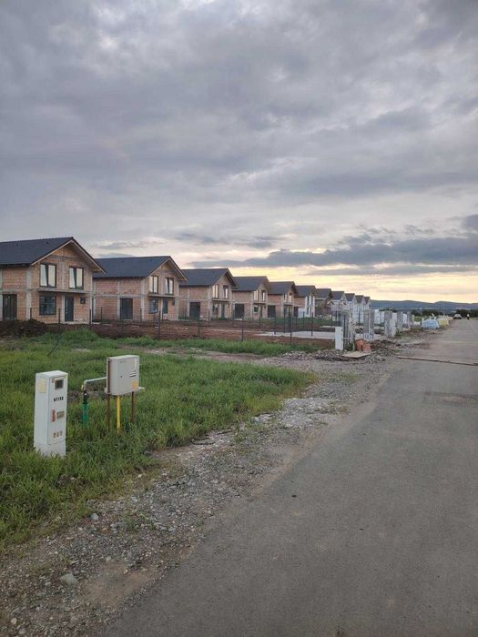 Case Premium Direct Dezvoltator Sângeorgiu de Mureș, 700mp Teren  150000 euro +TVA