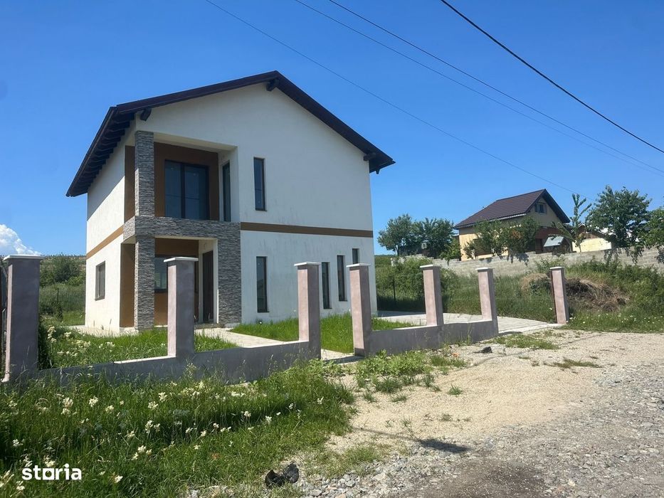 Casa  individuala | 158mp | 300mp teren | intrare Campenesti