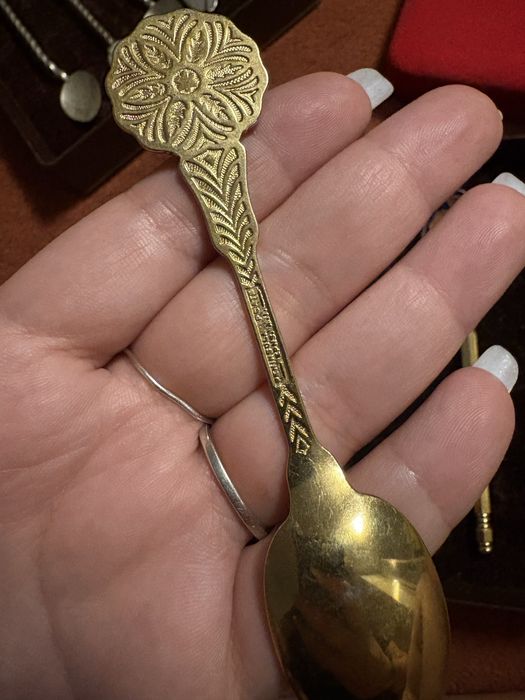 Lingurinte de colecție