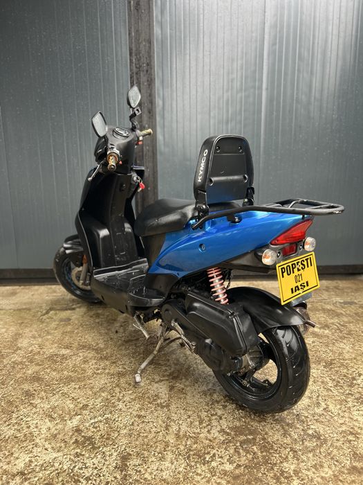 Vand 3 scutere 50cc inmatriculate