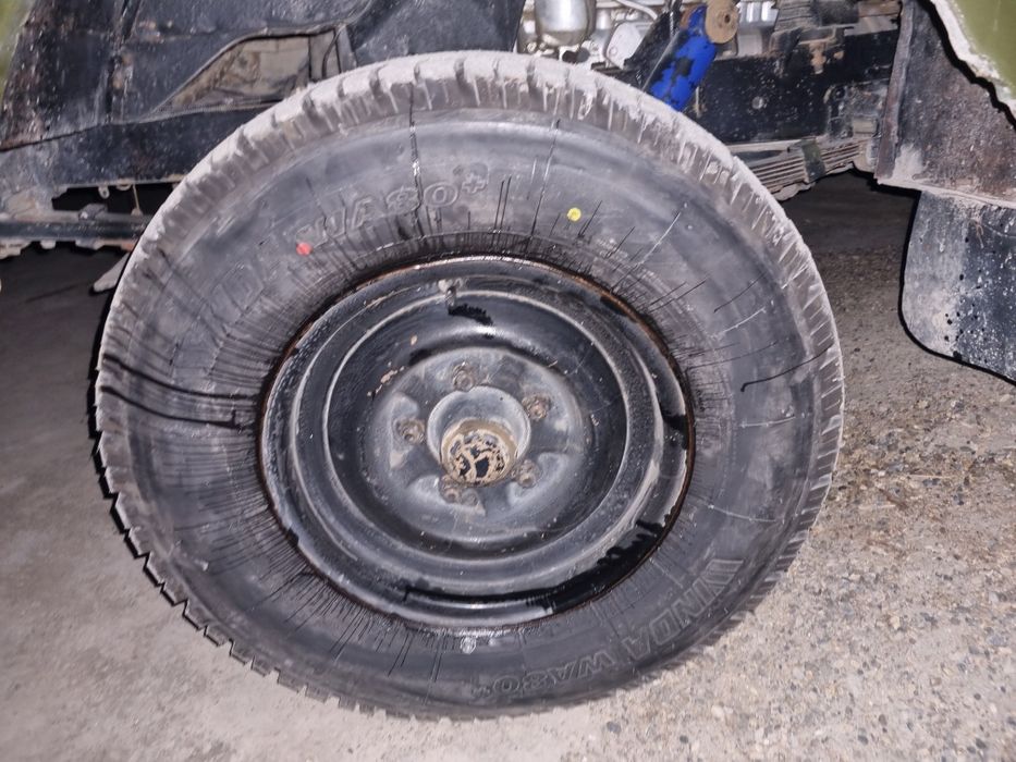 uaz 3303 Rasxot yo'q olib Haydaysiz