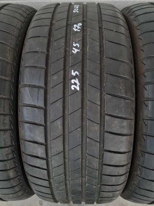 Летни гуми 4 броя BRIDGESTONE Turanza T005 225 45 R17 дот 5023