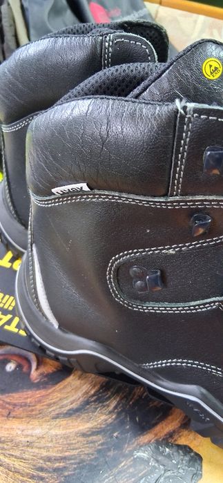 Ghete    lucru    Uvex