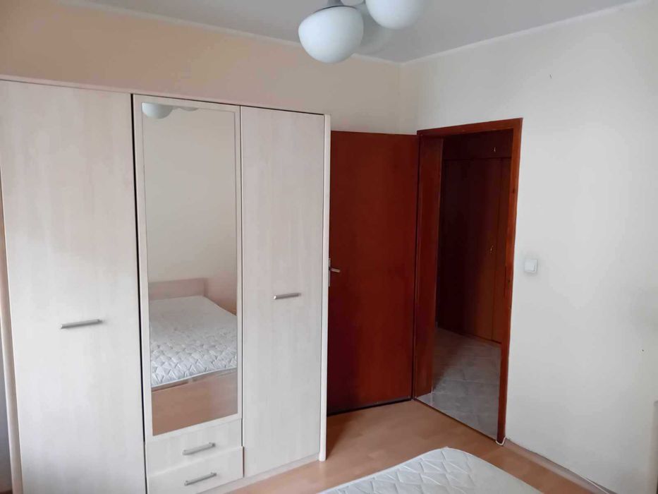 Дава се под наем Тристаен апартамент в София, Лозенец - 118 кв.м за 800 € - Снимка #4