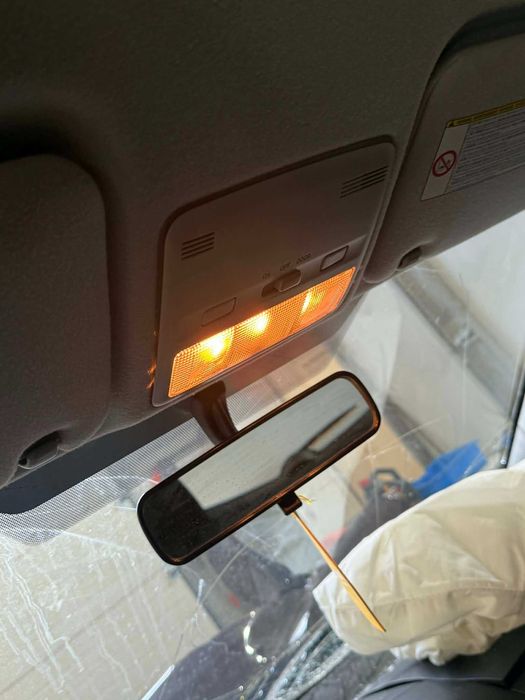 НА ЧАСТИ Toyota Corolla Verso 1.6 VVTI 110кс ръчка  2008г фейслифт